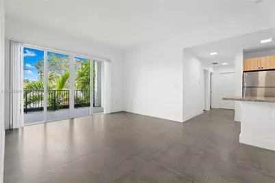 2010 SW 25th Ter #203, Miami, FL 33133 - Photo 11