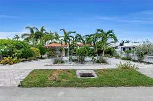 201 NE 57th Ct, Oakland Park, FL 33334 - Photo 41