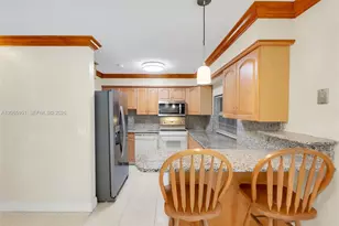 201 NE 57th Ct, Oakland Park, FL 33334 - Photo 21