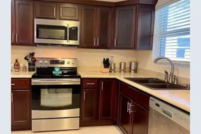 1905 N 47th Ave, Hollywood, FL 33021 - Photo 7