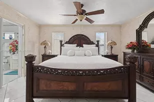 7961 W 6th Ave, Hialeah, FL 33014 - Photo 23