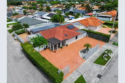7961 W 6th Ave, Hialeah, FL 33014 - Photo 3