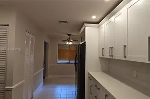 460 Lakeview Dr, Weston, FL 33326 - Photo 19