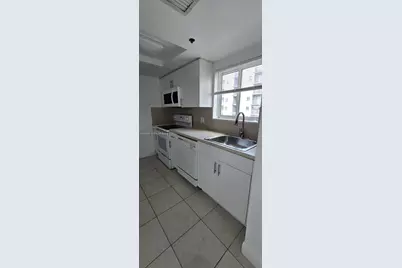 2415 NW 16th St Rd #315, Miami, FL 33125 - Photo 15
