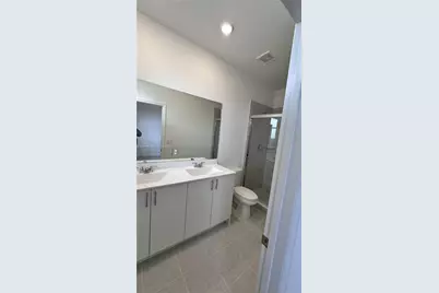 29261 SW 162nd Ct #29261, Homestead, FL 33033 - Photo 9