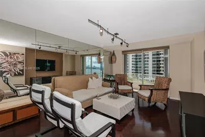 770 Claughton Island Dr #809, Miami, FL 33131 - Photo 3