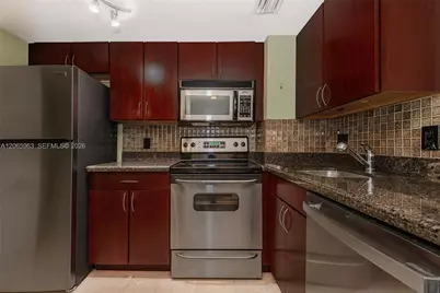 770 Claughton Island Dr #809, Miami, FL 33131 - Photo 11