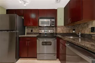 770 Claughton Island Dr, Miami, FL 33131 - Photo 11
