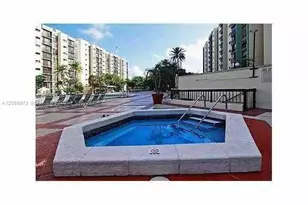 16919 N Bay Rd, Sunny Isles Beach, FL 33160 - Photo 5