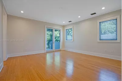 3072 Carter St, Miami, FL 33133 - Photo 13