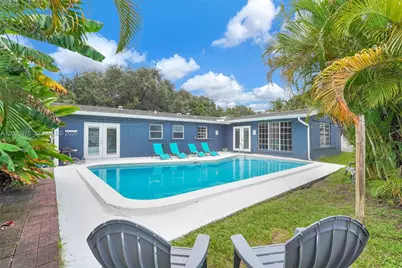 407 S 56th Ter, Hollywood, FL 33023 - Photo 1