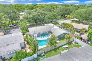 407 S 56th Terrace, Hollywood, FL 33023 - Photo 3