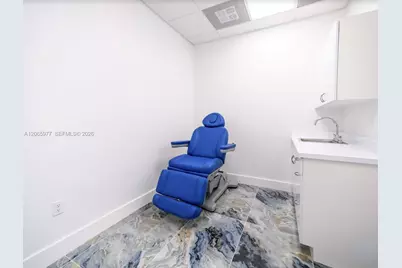 2920 NE 207th St #801, Aventura, FL 33180 - Photo 9
