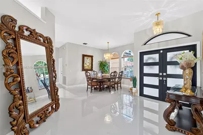 12617 NW 23rd St, Pembroke Pines, FL 33028 - Photo 9