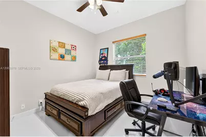 12617 NW 23rd St, Pembroke Pines, FL 33028 - Photo 25