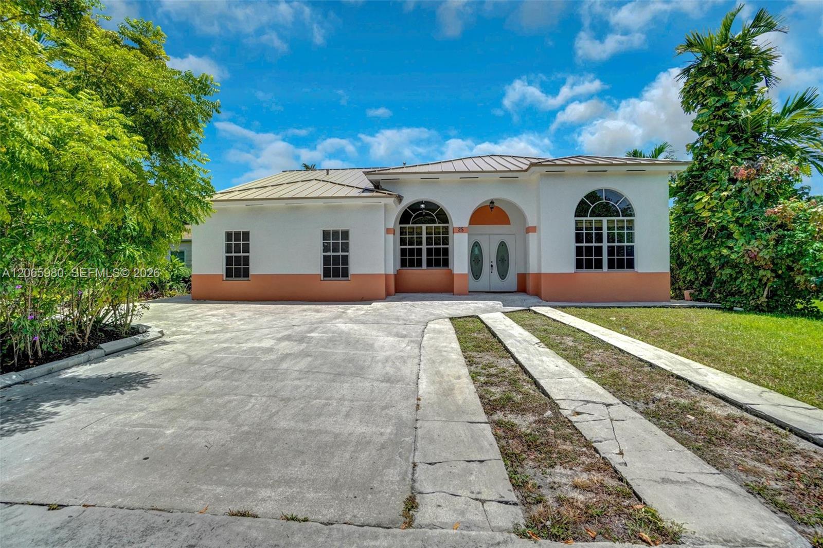 25 Ludlam Dr - 25 Ludlam Dr, Miami Springs, FL 33166 Luxury Property | Jose Angel Pina