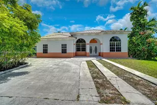25 Ludlam Dr, Miami Springs, FL 33166 - Photo 1