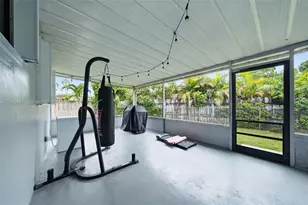 6414 SW 7th St, Pembroke Pines, FL 33023 - Photo 17