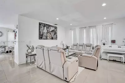 [Address not provided], Wellington, FL 33414 - Photo 5