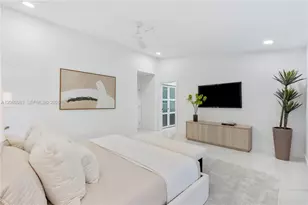 695 NW 107th Ln, Coral Springs, FL 33071 - Photo 17