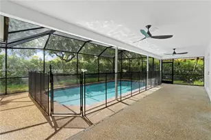 695 NW 107th Ln, Coral Springs, FL 33071 - Photo 25