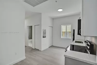 1567 NW 1st St #14, Miami, FL 33125 - Photo 3