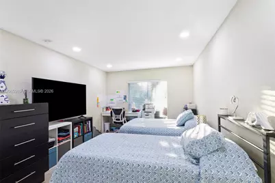 5665 W 20th Ave #212, Hialeah, FL 33012 - Photo 13