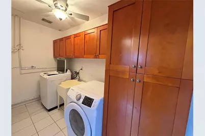 485 S Shore Dr, Miami Beach, FL 33141 - Photo 5