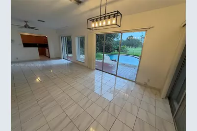 485 S Shore Dr, Miami Beach, FL 33141 - Photo 9