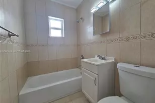 6240 SW 21st St (Upstairs), Miami, FL 33155 - Photo 15