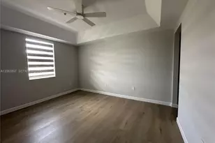 11002 NW 83rd St, Doral, FL 33178 - Photo 11