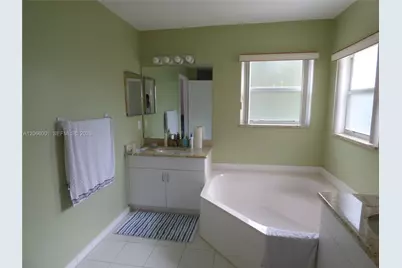 474 SW 205th Ave, Pembroke Pines, FL 33029 - Photo 11