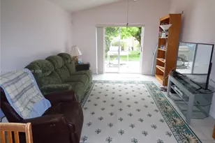 474 SW 205th Ave, Pembroke Pines, FL 33029 - Photo 15