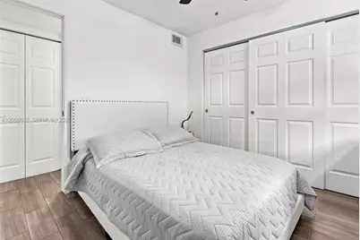 12316 NW 11th Ct, Pembroke Pines, FL 33026 - Photo 13