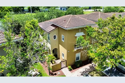 2851 W Prospect Rd #704, Tamarac, FL 33309 - Photo 3