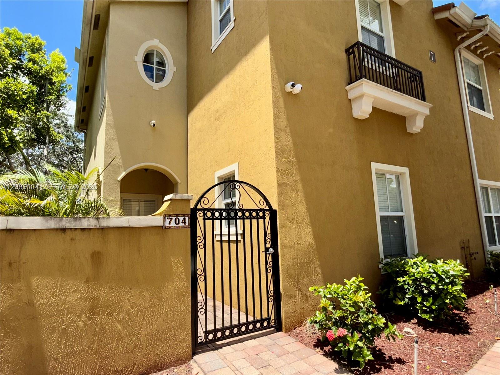 2851 W Prospect Rd #704 - 2851 W Prospect Rd #704, Tamarac, FL 33309 Luxury Property | Jose Angel Pina