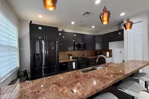 2851 W Prospect Rd, Tamarac, FL 33309 - Photo 15