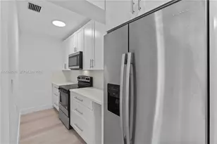 1771 NW 48th St, Miami, FL 33142 - Photo 17