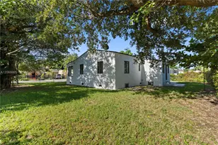 1771 NW 48th St, Miami, FL 33142 - Photo 9
