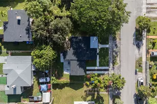 1771 NW 48th St, Miami, FL 33142 - Photo 25