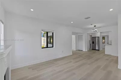 1771 NW 48th St, Miami, FL 33142 - Photo 11