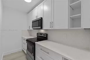 1771 NW 48th St, Miami, FL 33142 - Photo 21