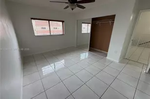 7792 W 29th Way, Hialeah, FL 33018 - Photo 11