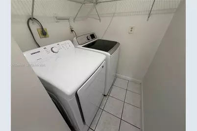 7792 W 29th Way #202, Hialeah, FL 33018 - Photo 27