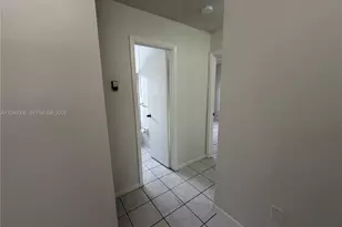 7792 W 29th Way, Hialeah, FL 33018 - Photo 17