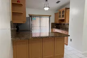 7792 W 29th Way, Hialeah, FL 33018 - Photo 3