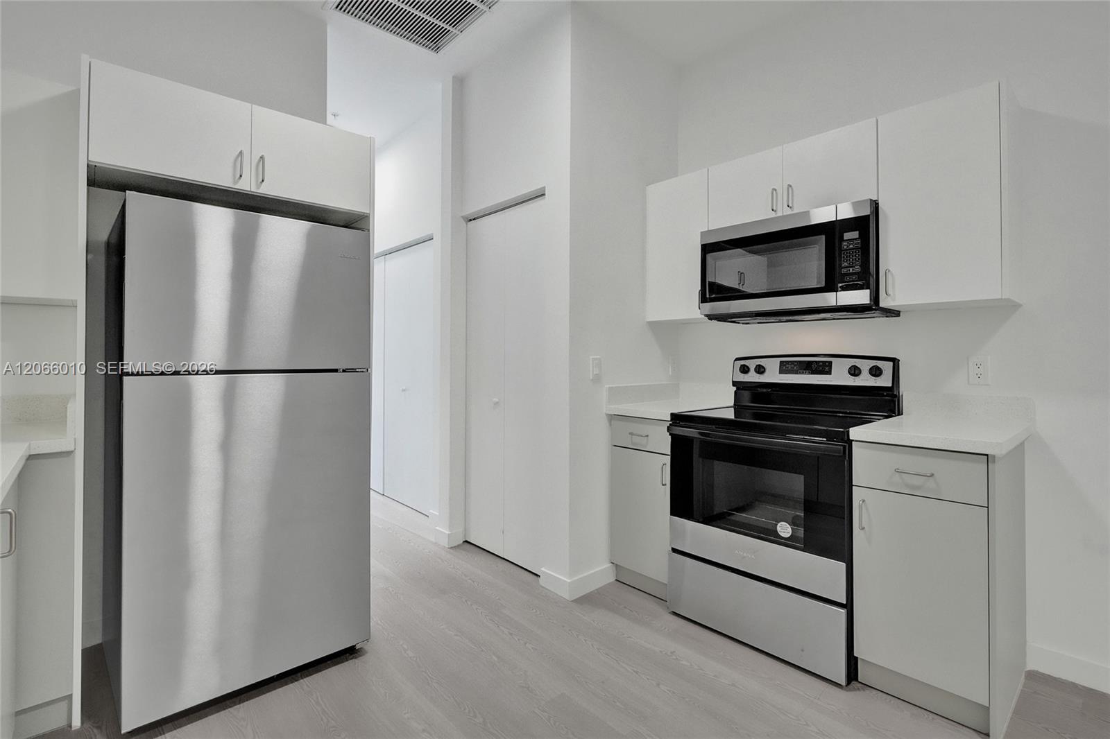 1567 NW 1st St #10 - 1567 NW 1st St #10, Miami, FL 33125 Luxury Property | Jose Angel Pina