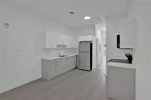 1567 NW 1st St, Miami, FL 33125 - Photo 3