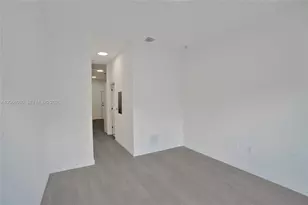 1567 NW 1st St, Miami, FL 33125 - Photo 15