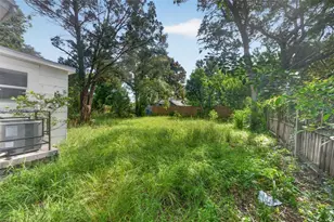 1752 42nd St S, Saint Petersburg, FL 33711 - Photo 15
